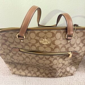Coach Gallery tote